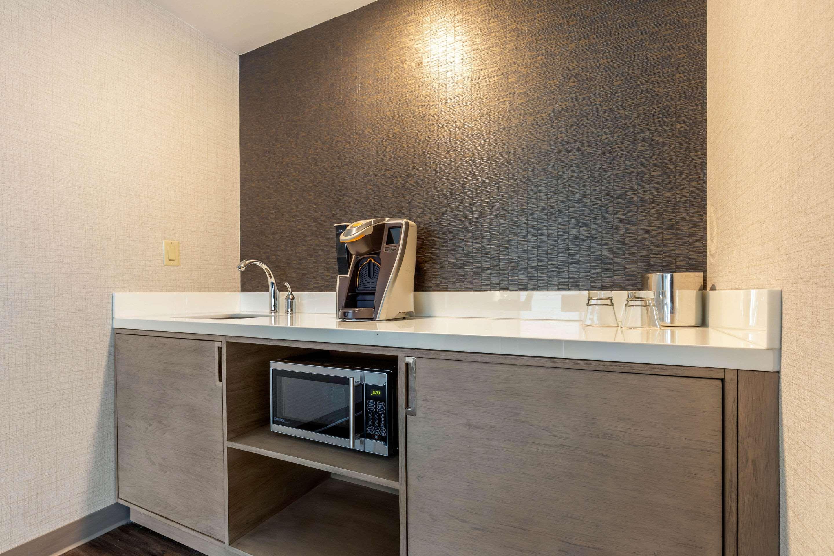 Cambria Hotel Milwaukee Downtown Extérieur photo