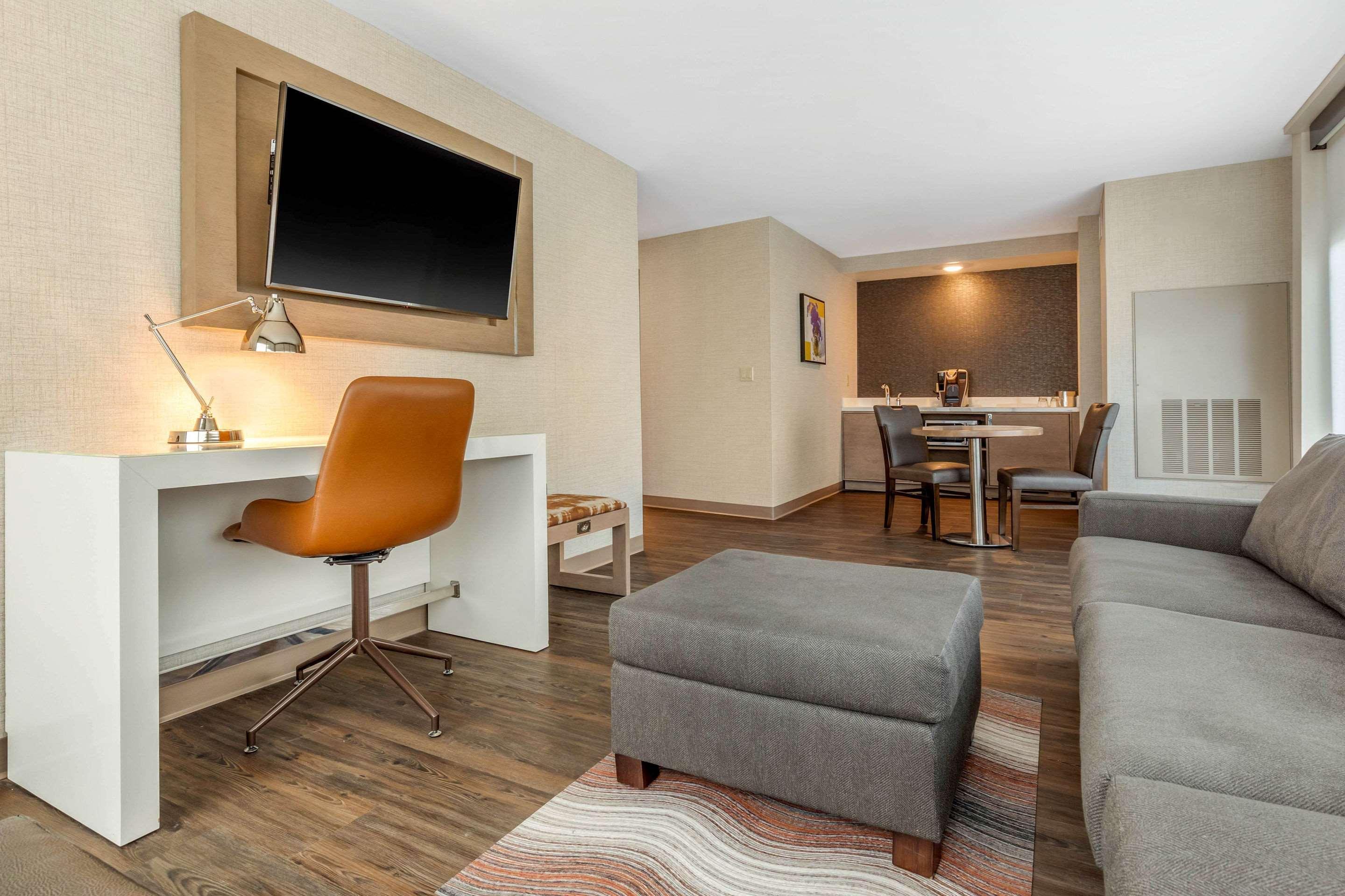 Cambria Hotel Milwaukee Downtown Extérieur photo