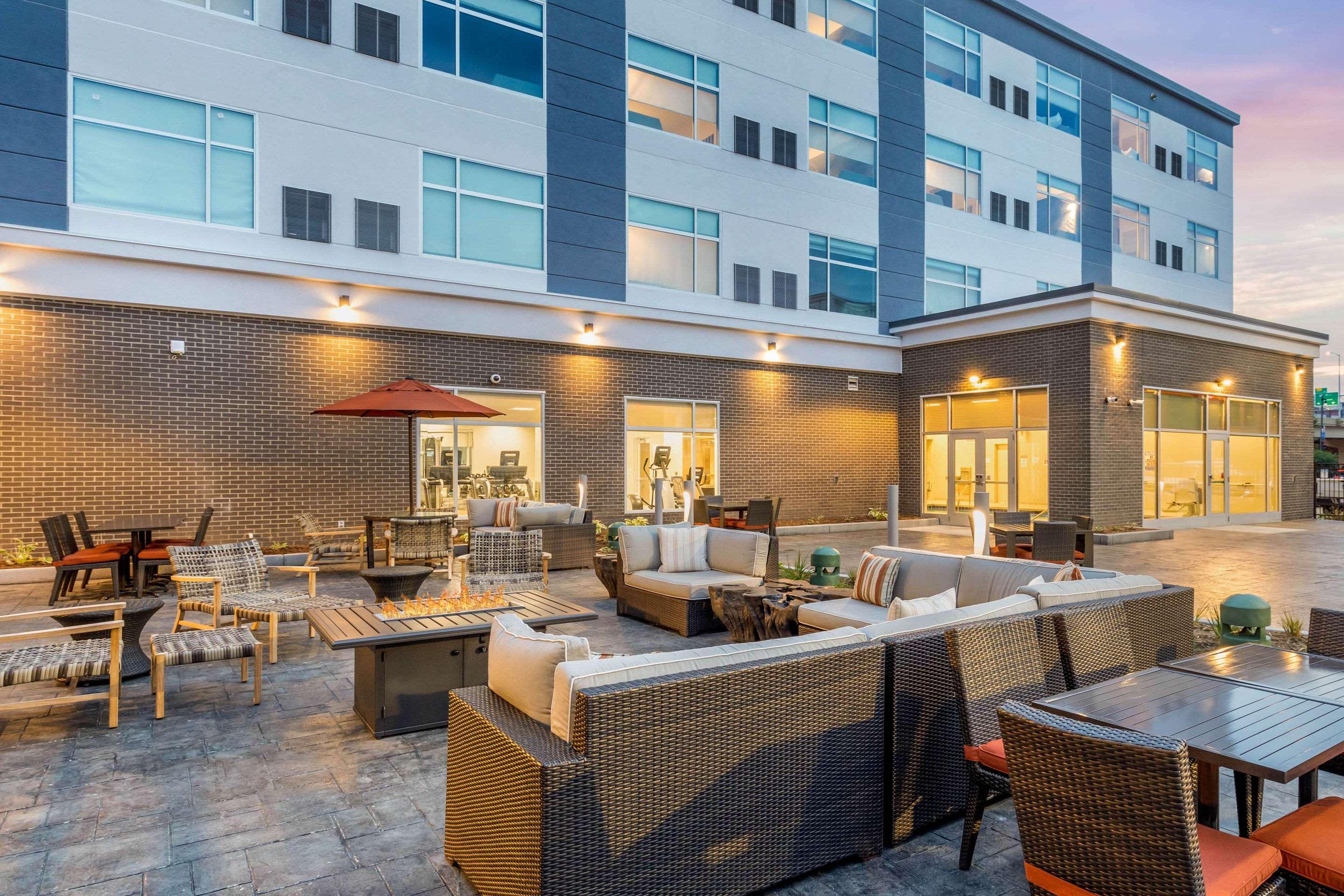 Cambria Hotel Milwaukee Downtown Extérieur photo